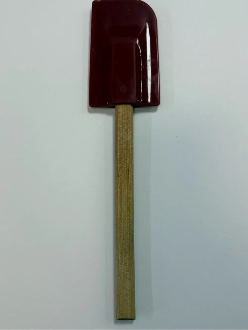 Williams Sonoma Silicone Spatula with Wooden Handle - Burgundy